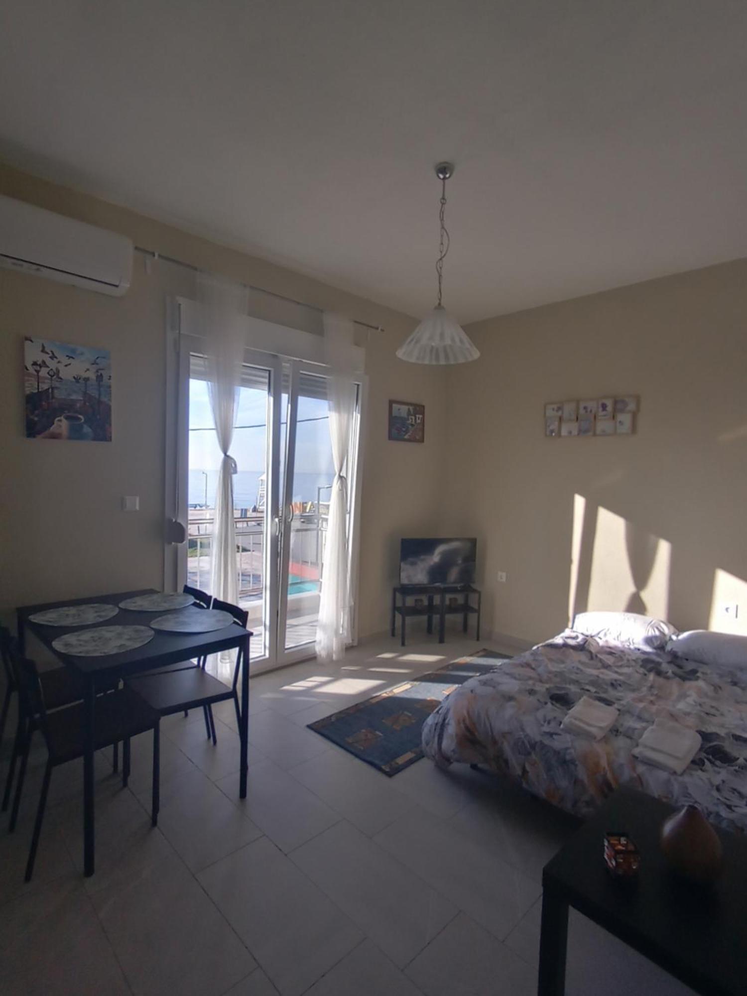 Katerina Apartment Nea Plagia Exterior foto